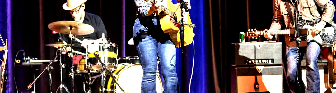 Jamie Lin Wilson